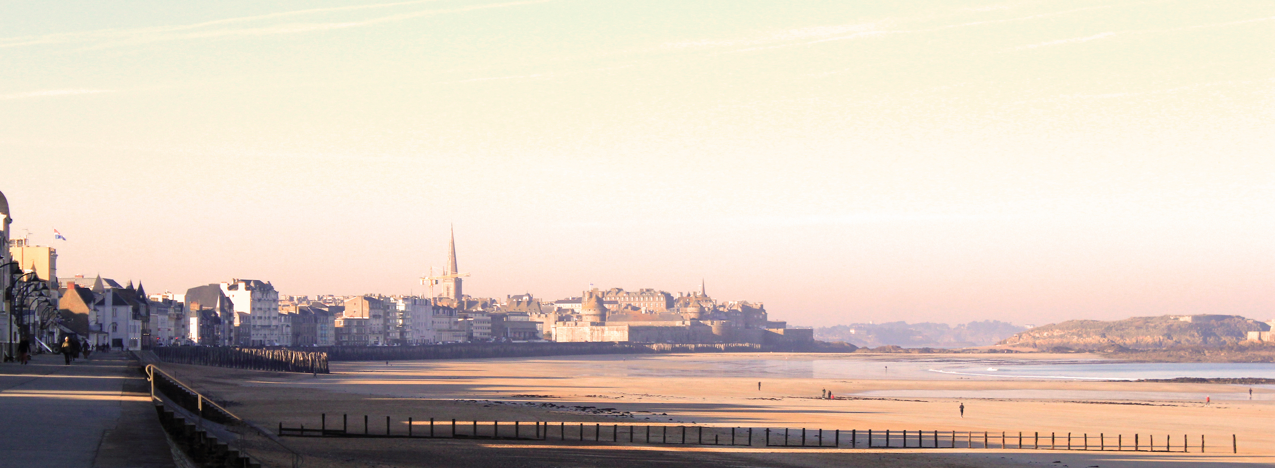 Saint-Malo (vue de la plage du sillon)